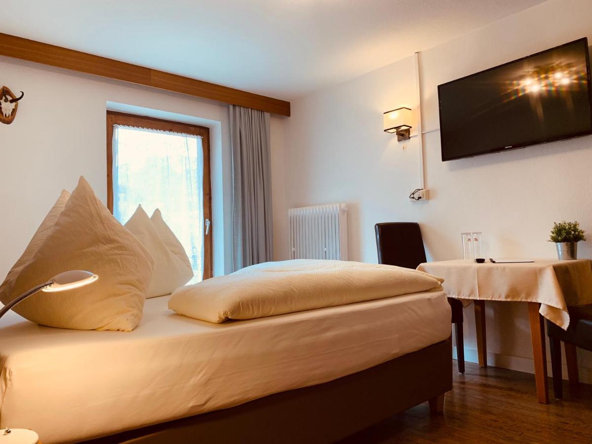 Pension Jagerhof - Sommercard Inkl - 5 Min Zum Hochzeiger Jerzens Kültér fotó