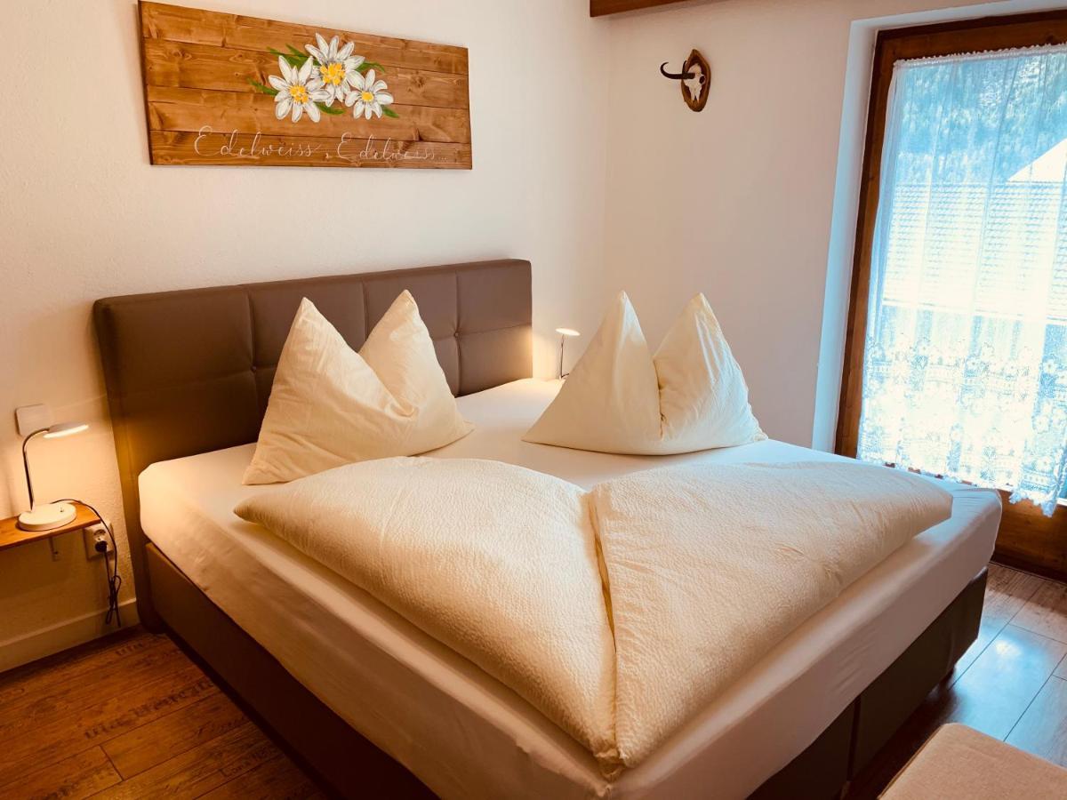 Pension Jagerhof - Sommercard Inkl - 5 Min Zum Hochzeiger Jerzens Kültér fotó