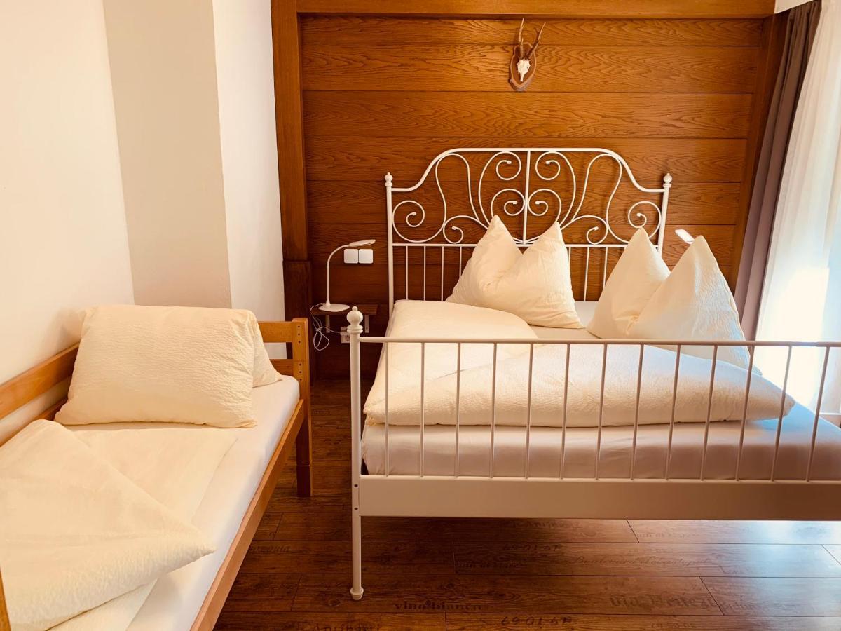 Pension Jagerhof - Sommercard Inkl - 5 Min Zum Hochzeiger Jerzens Kültér fotó
