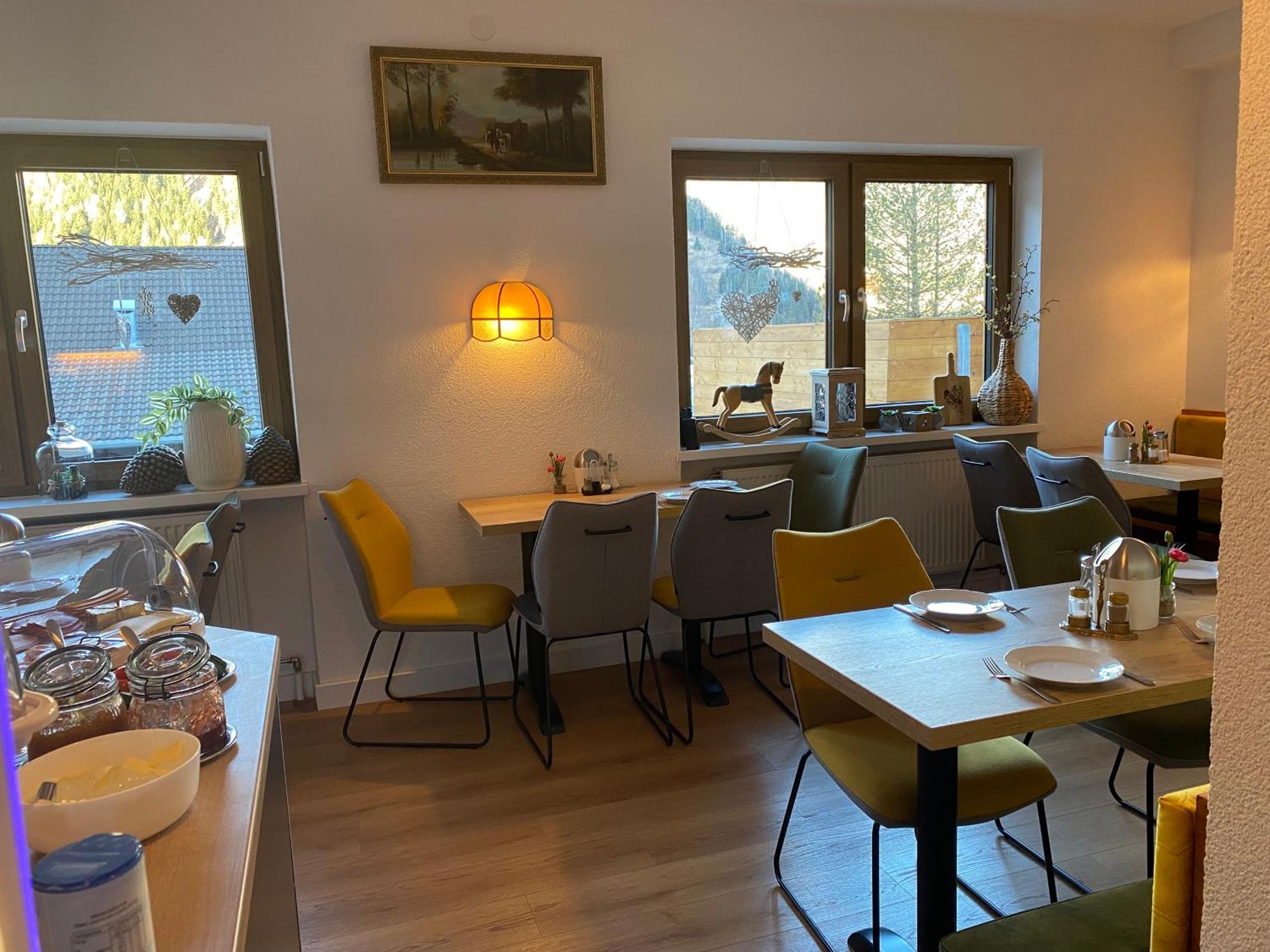 Pension Jagerhof - Sommercard Inkl - 5 Min Zum Hochzeiger Jerzens Kültér fotó